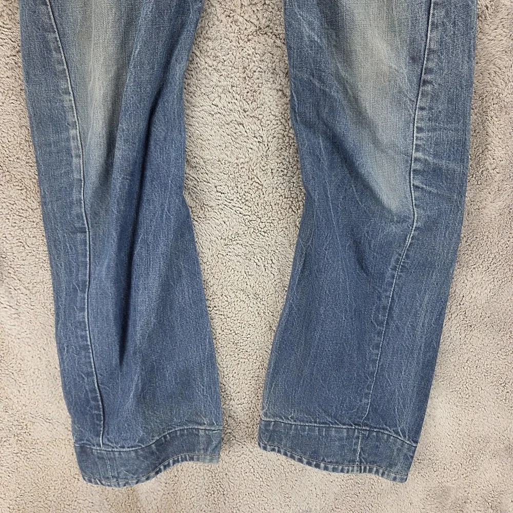 Vintage Levis Engineered Jeans Mens Blue Twisted Medium Wash Zip Fly Fits 34x30